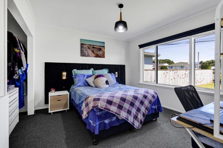 Photo of property in 151 Ngamotu Road, Spotswood, New Plymouth, 4310