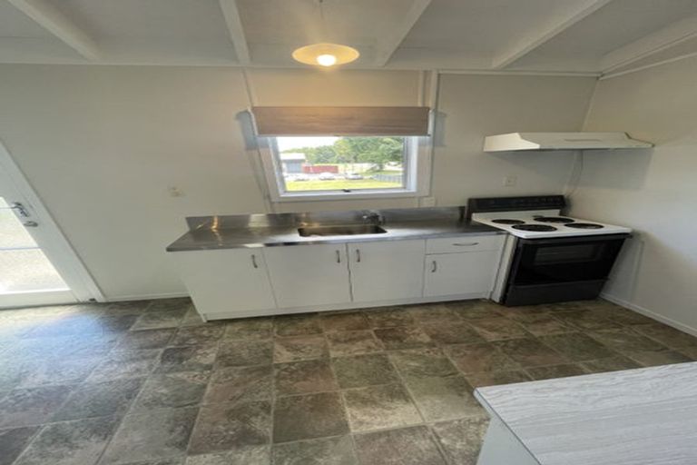 Photo of property in 14 Wordsworth Street, Leamington, Cambridge, 3432