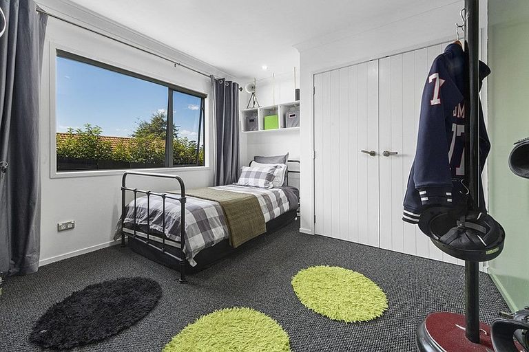 Photo of property in 47 Inverness Drive, Pyes Pa, Tauranga, 3112