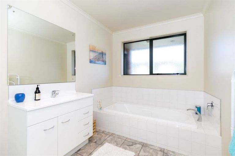 Photo of property in 2 Les Munro Place, Te Kuiti, 3986