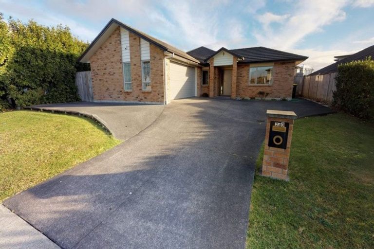 Photo of property in 240 Harbourside Drive, Karaka, Papakura, 2113