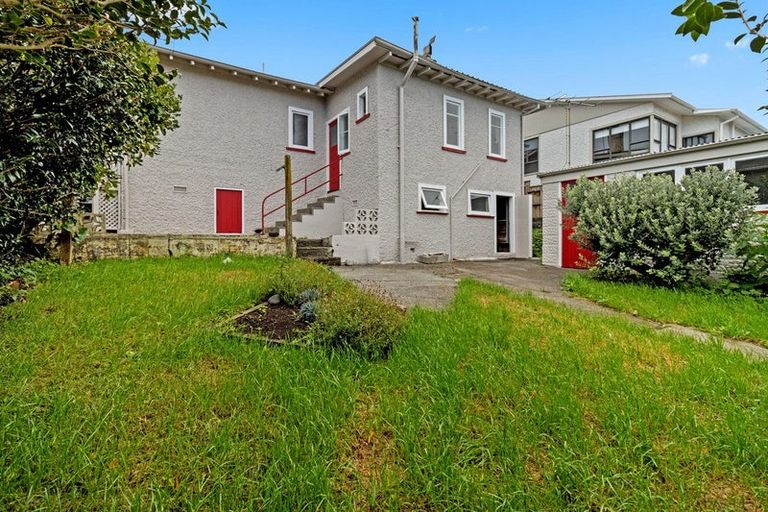 Photo of property in 53 Dorset Avenue, Westown, New Plymouth, 4310