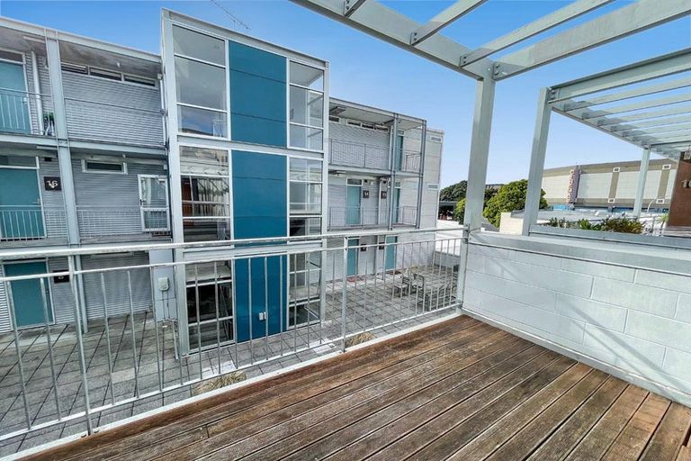 Photo of property in 1/143g Carlton Gore Road, Newmarket, Auckland, 1023