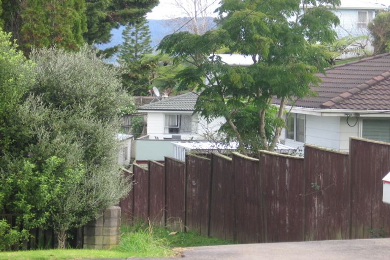 Photo of property in 140 Waimumu Road, Massey, Auckland, 0614