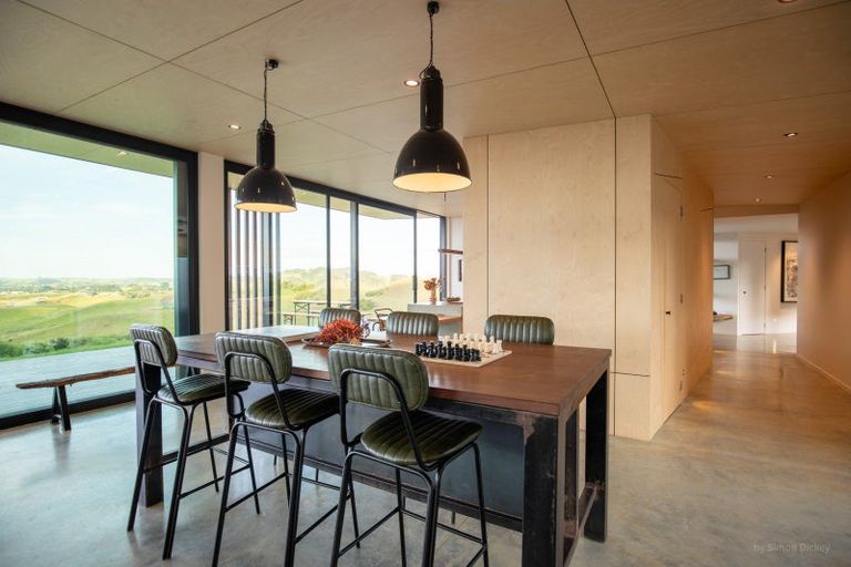 Photo of property in 215b Benseman Road, Raglan, 3296