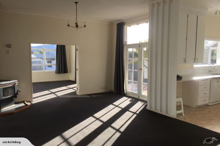 Photo of property in 174 Victoria Road, Saint Clair, Dunedin, 9012