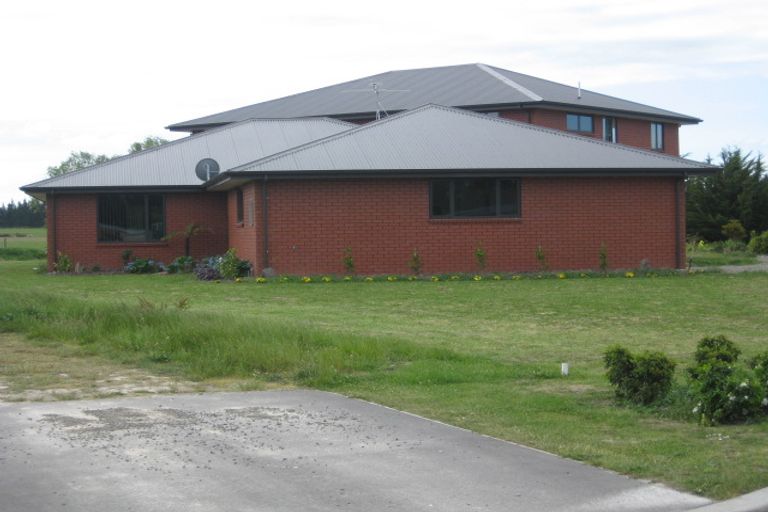 Photo of property in 31 Willowside Place, Amberley, 7410