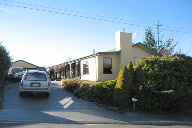 Photo of property in 5 Plantation Road, Wanaka, 9305