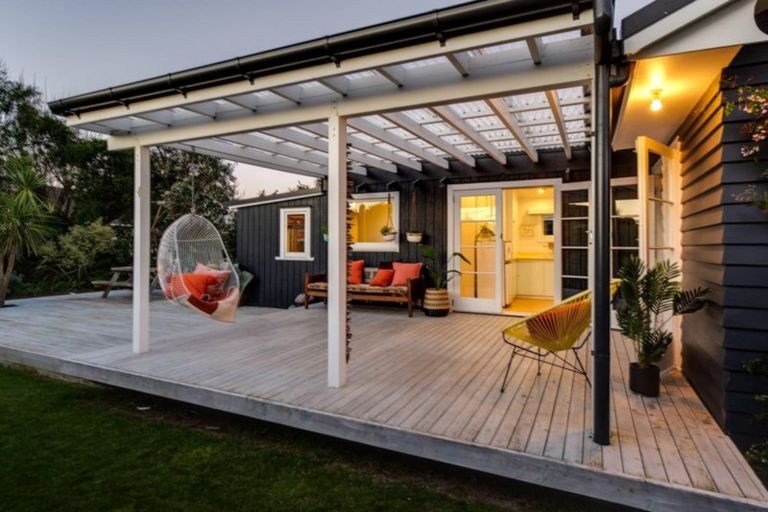 Photo of property in 46 Halsey Street, South New Brighton, Christchurch, 8062