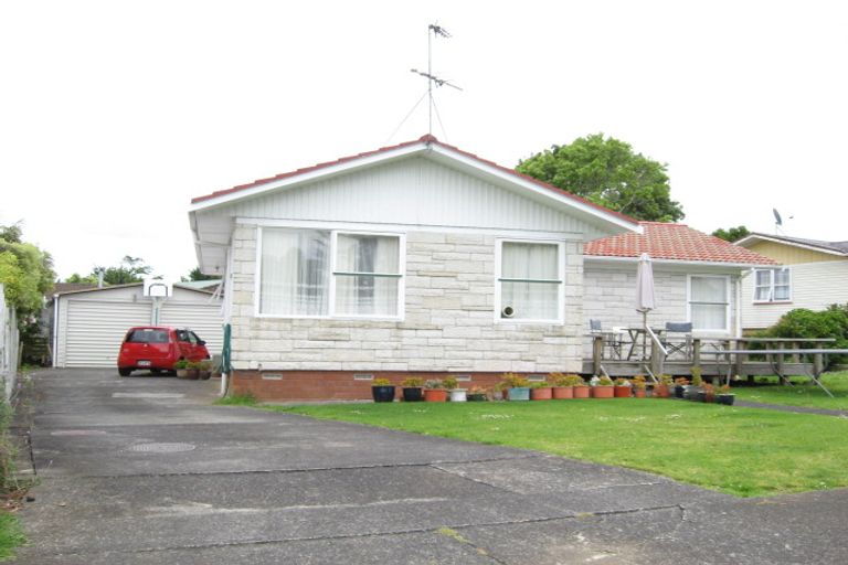 Photo of property in 20 Waterlea Avenue, Mangere Bridge, Auckland, 2022