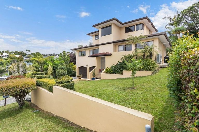 Photo of property in 5 Wisteria Way, Mairangi Bay, Auckland, 0630