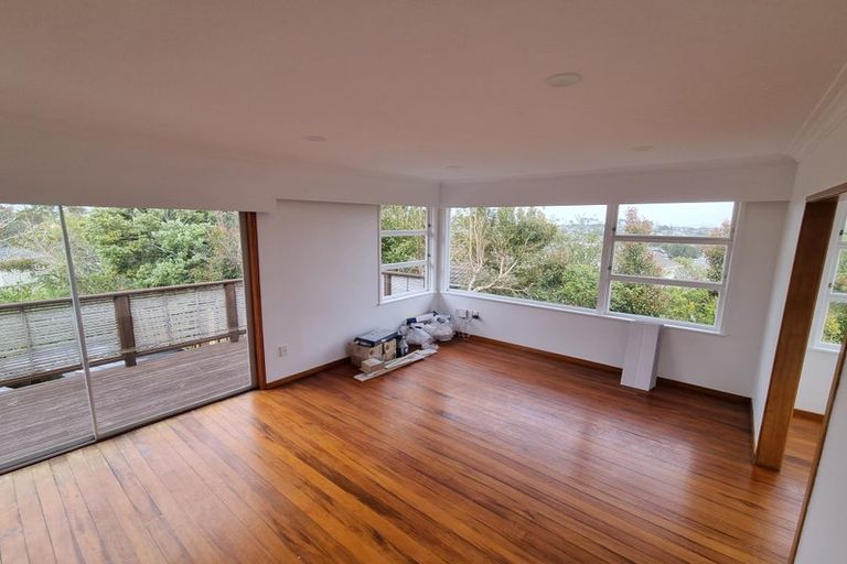 Photo of property in 44 Juniper Road, Sunnynook, Auckland, 0620