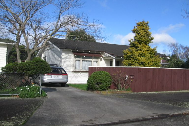 Photo of property in 6 Florence Avenue, Palmerston North, 4414