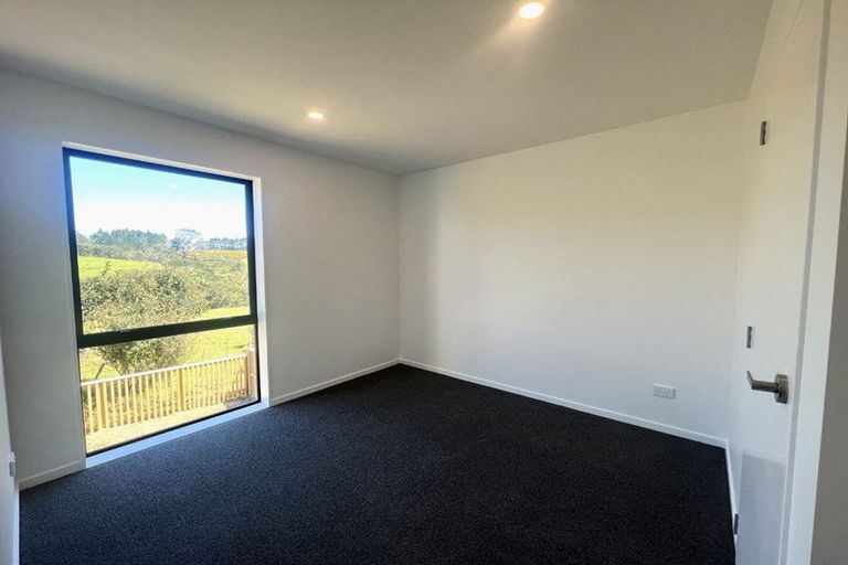 Photo of property in 71 Biokovo Street, Massey, Auckland, 0614