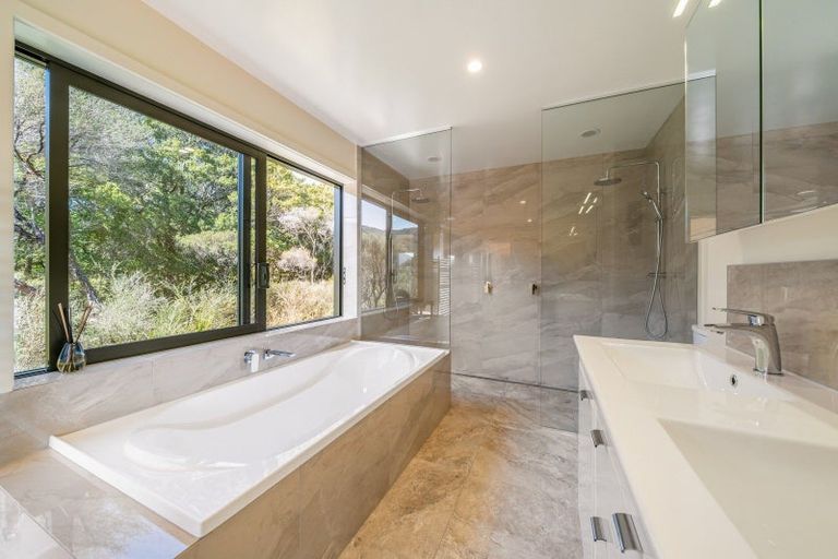 Photo of property in 34b Kenneth Gillies Way, Birchville, Upper Hutt, 5372