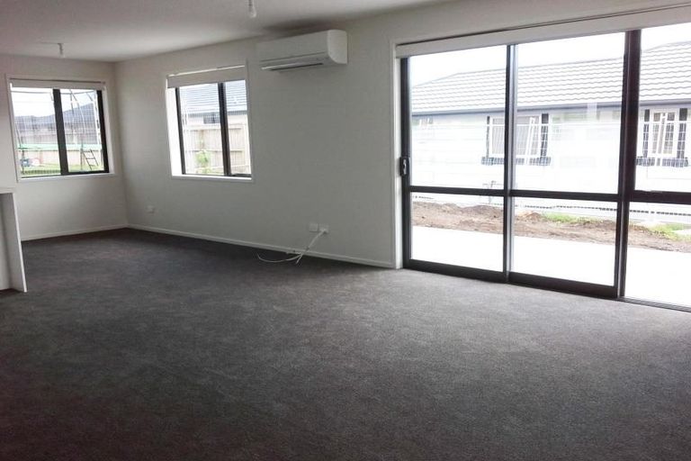 Photo of property in 8 Tangaroa Street, Waitara, 4320