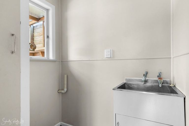 Photo of property in 2081 Paparoa Valley Road, Paparoa, 0571