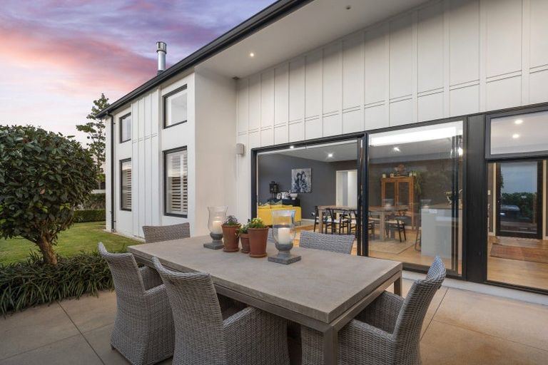 Photo of property in 16 Saint Thomas Avenue, Pyes Pa, Tauranga, 3112