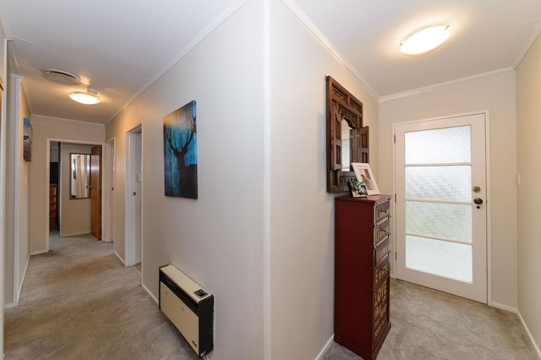 Photo of property in 124 Tremaine Avenue, Westbrook, Palmerston North, 4412