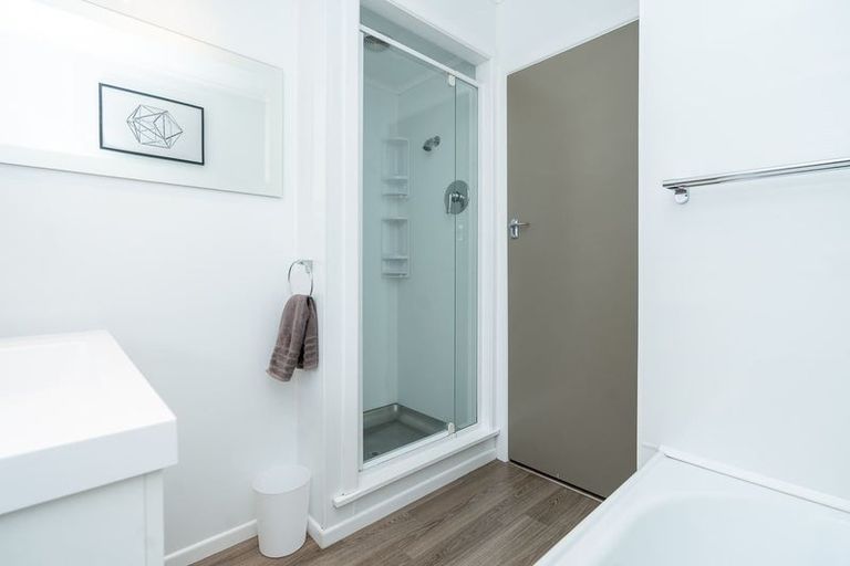 Photo of property in 43 Lewis Street, Glenview, Hamilton, 3206