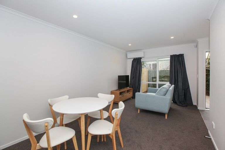 Photo of property in 15/10 Burrows Place, Frankton, Hamilton, 3204