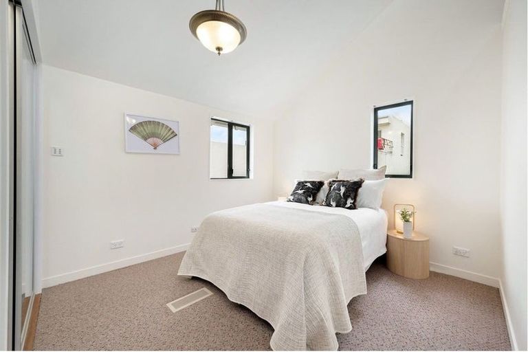 Photo of property in 4 Chamberlain Road, Karori, Wellington, 6012