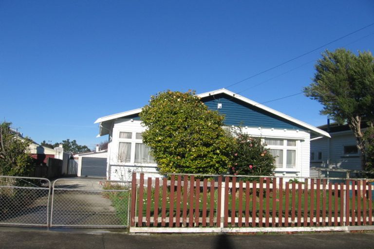 Photo of property in 18 Cudby Street, Woburn, Lower Hutt, 5011