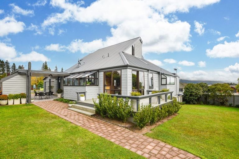 Photo of property in 2 Iles Road, Lynmore, Rotorua, 3010