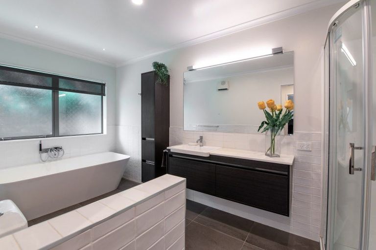 Photo of property in 20 Kahurangi Drive, Lynmore, Rotorua, 3010