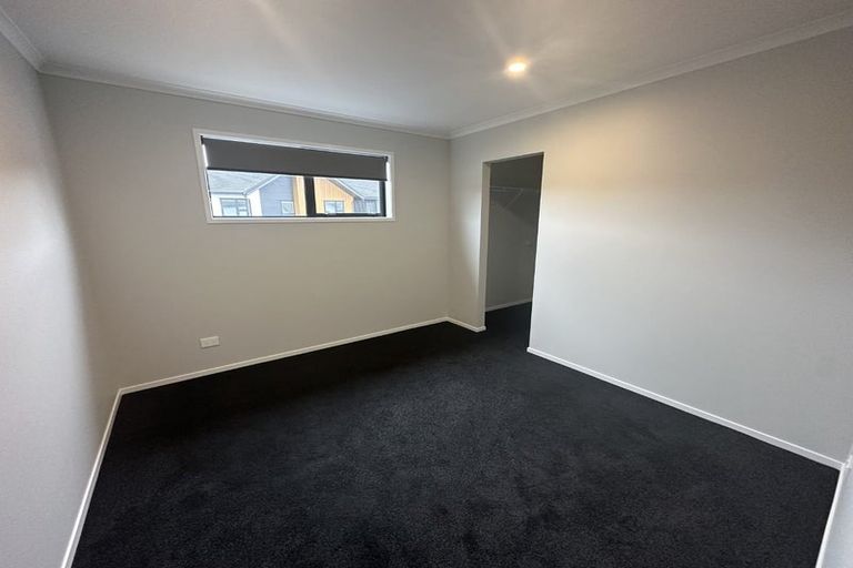 Photo of property in 6 Kumerahou Street, Kumeu, 0810