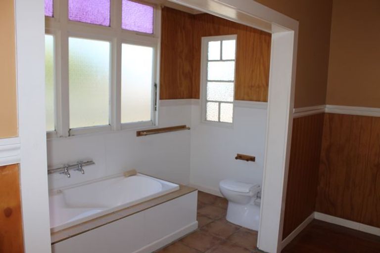 Photo of property in 8a Clifton Street, Windsor, Invercargill, 9810