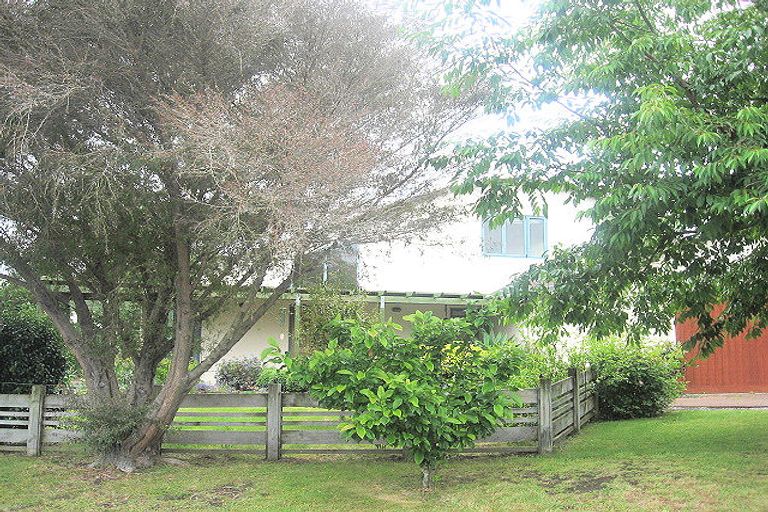 Photo of property in 43 Fairview Place, Te Puke, 3119