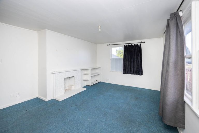 Photo of property in 53 Paul Crescent, Fairfield, Hamilton, 3214