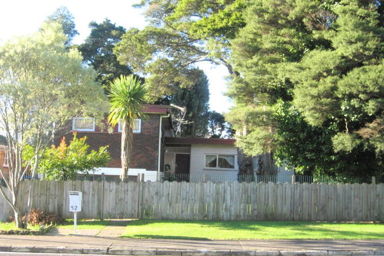 Photo of property in 52 Lawrence Crescent, Hillpark, Auckland, 2102