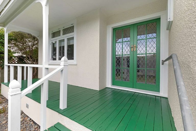 Photo of property in 4 Douglas Street, West End, Palmerston North, 4412