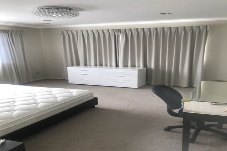 Photo of property in 61 Castlederg Drive, Flat Bush, Auckland, 2019
