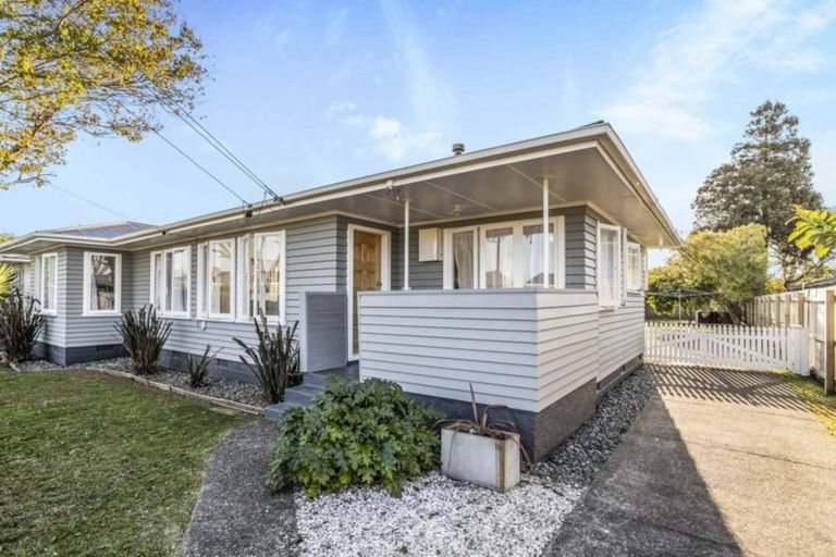 Photo of property in 1/15 Elizabeth Street, Papakura, 2110