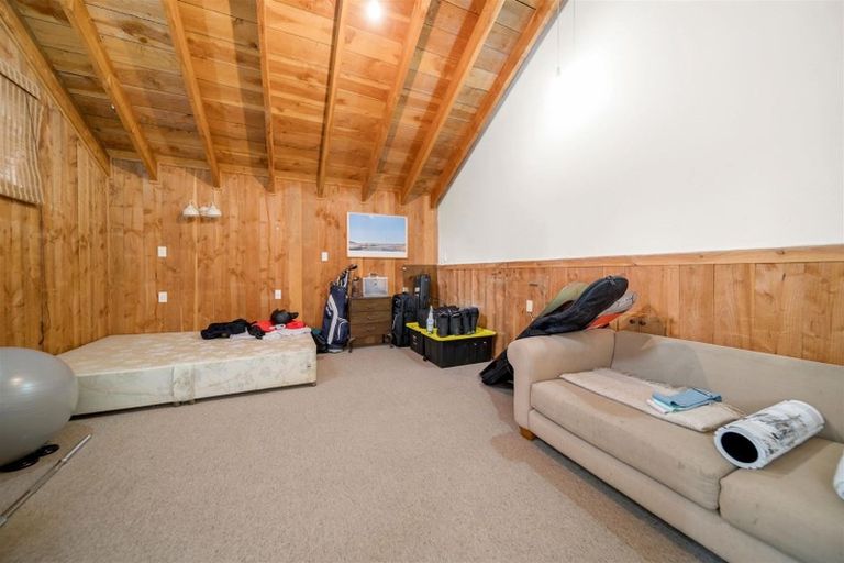 Photo of property in 16 Mackinnon Terrace, Sunshine Bay, Queenstown, 9300