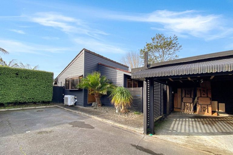 Photo of property in 7 Pohutukawa Place, Ellerslie, Auckland, 1051