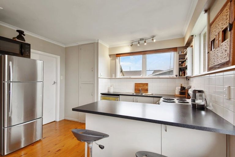 Photo of property in 35 Geddis Street, Rangiora, 7400