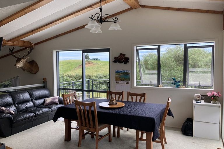 Photo of property in 1339 Main North Road, Urenui, 4375