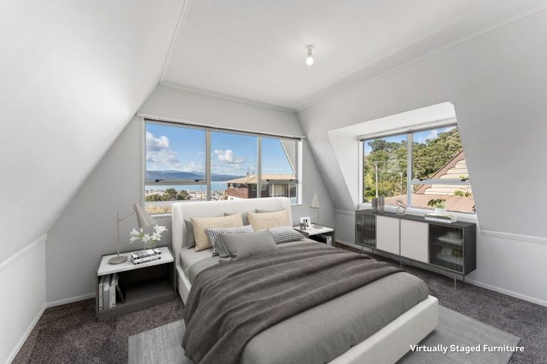 Photo of property in 5 Stanhope Grove, Korokoro, Lower Hutt, 5012