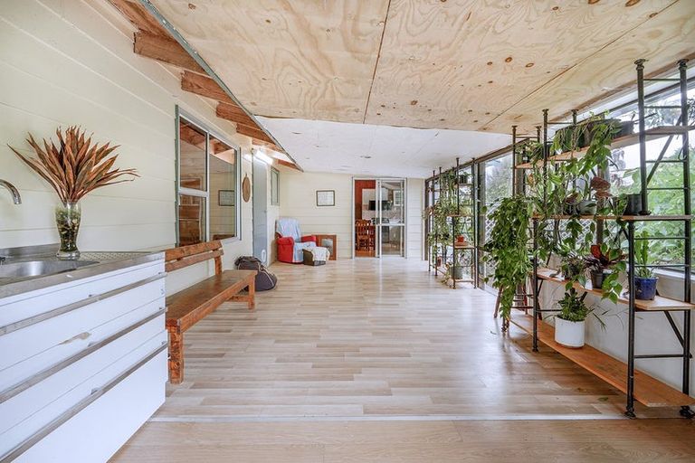 Photo of property in 19 Lansdowne Crescent, Glenview, Hamilton, 3206