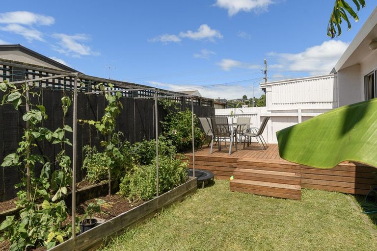 Photo of property in 411b Ngatai Road, Bellevue, Tauranga, 3110