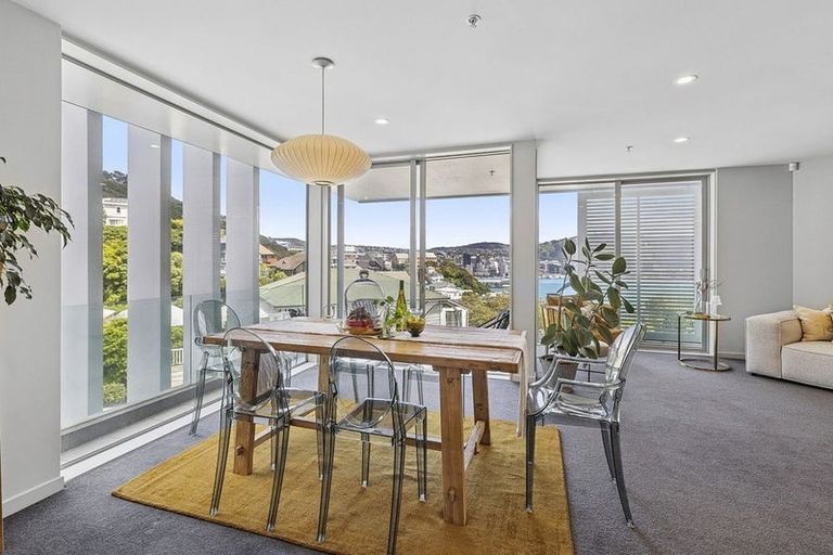 Photo of property in Alto Apartments, 2a/22 Telford Terrace, Oriental Bay, Wellington, 6011