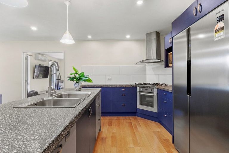 Photo of property in 67 Howards Drive, Lake Hayes, Queenstown, 9304