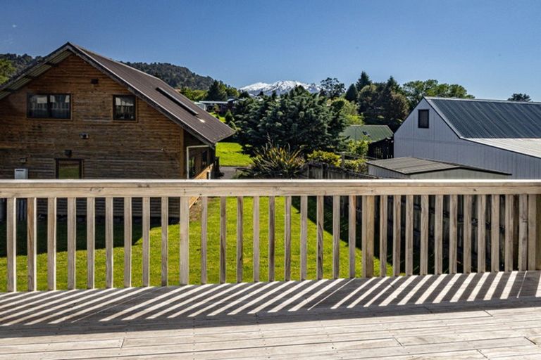 Photo of property in 1 Tui Way, Ohakune, 4625
