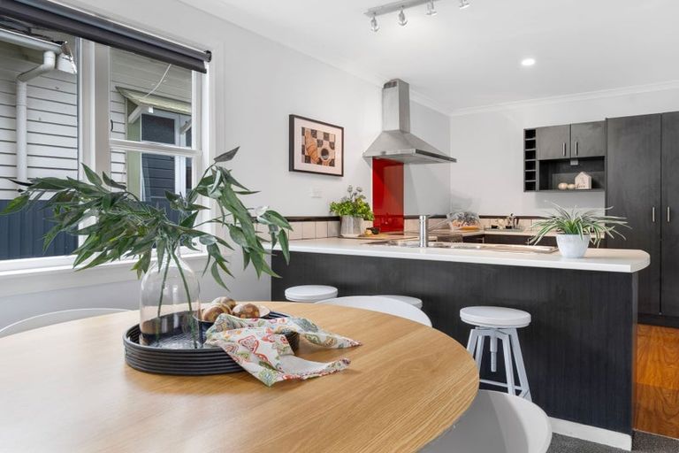 Photo of property in 537 Ferguson Street, Palmerston North, 4410