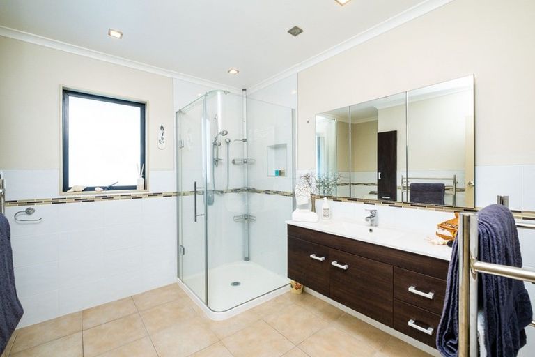 Photo of property in 247 Whirinaki Road, Eskdale, Napier, 4182