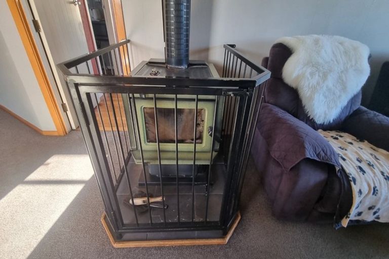 Photo of property in 53 Christina Street, Strathern, Invercargill, 9812